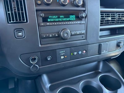 2025 Chevrolet Express Cargo WT