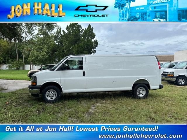 2025 Chevrolet Express Cargo 2500 WT