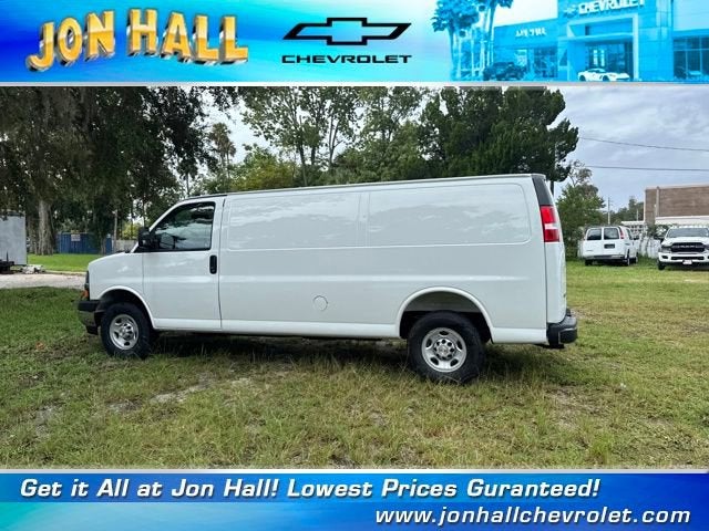 2025 Chevrolet Express Cargo 2500 WT