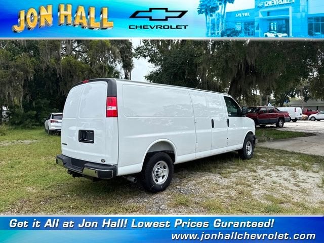 2025 Chevrolet Express Cargo 2500 WT