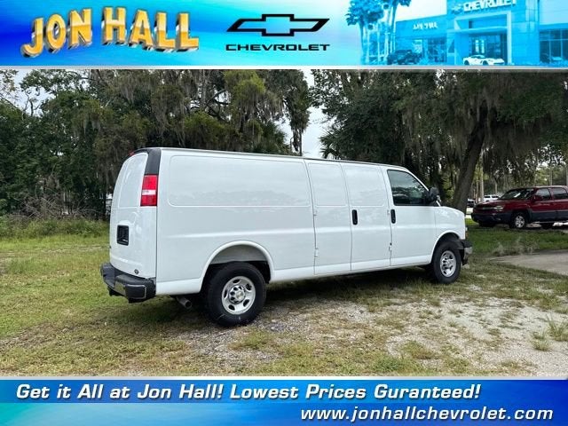 2025 Chevrolet Express Cargo 2500 WT