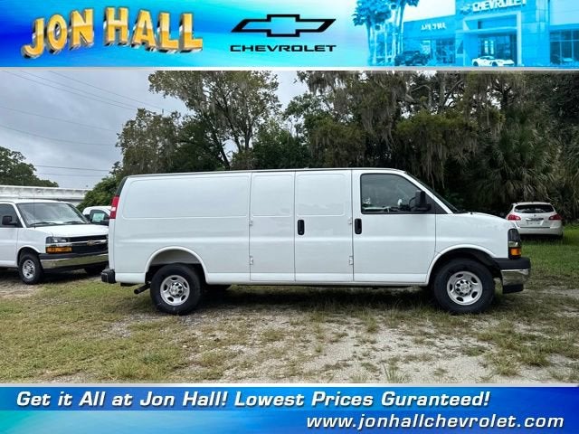2025 Chevrolet Express Cargo 2500 WT