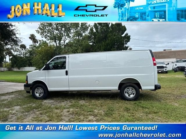 2025 Chevrolet Express Cargo 2500 WT