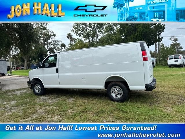 2025 Chevrolet Express Cargo 2500 WT
