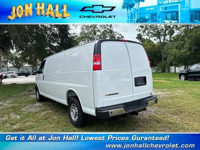 2025 Chevrolet Express Cargo 2500 WT
