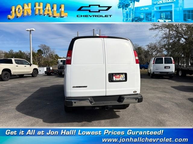 2025 Chevrolet Express Cargo 2500 WT