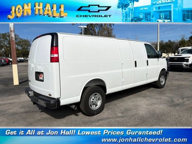 2025 Chevrolet Express Cargo 2500 WT