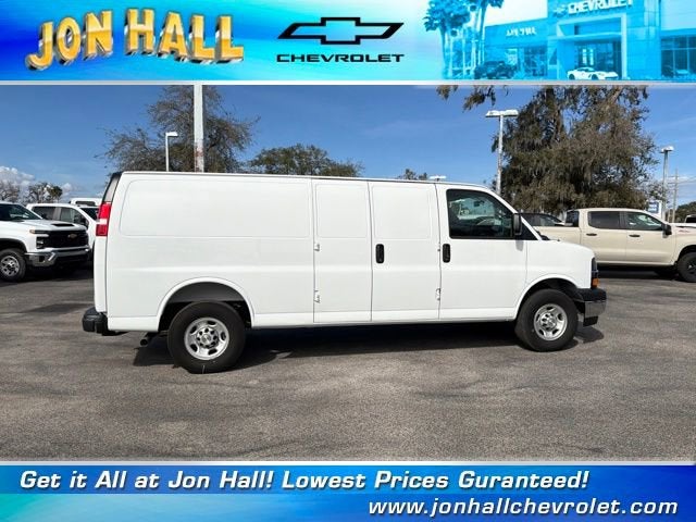 2025 Chevrolet Express Cargo 2500 WT