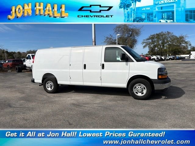 2025 Chevrolet Express Cargo 2500 WT