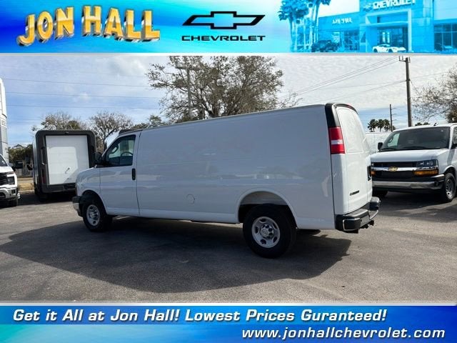 2025 Chevrolet Express Cargo 2500 WT
