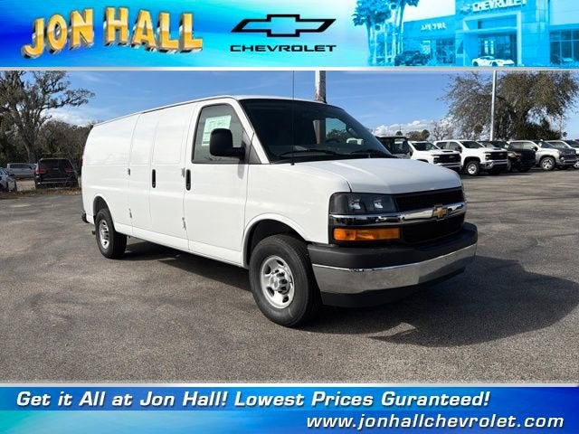 2025 Chevrolet Express Cargo 2500 WT