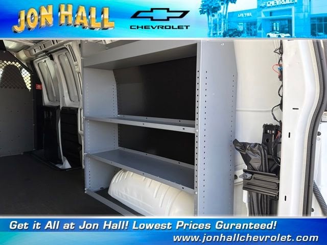 2025 Chevrolet Express Cargo 2500 WT