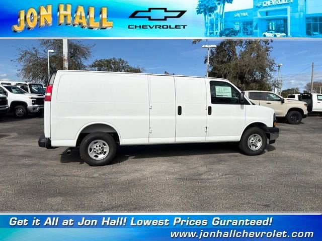 2025 Chevrolet Express Cargo 2500 WT