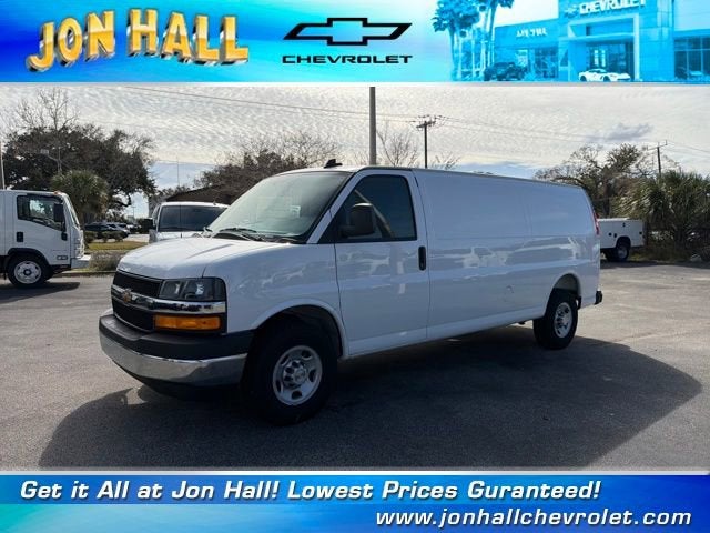 2025 Chevrolet Express Cargo 2500 WT