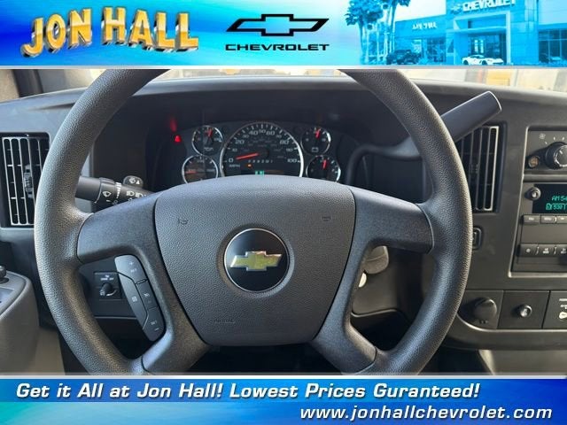 2025 Chevrolet Express Cargo 2500 WT