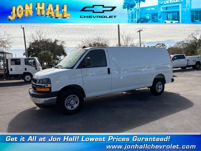 2025 Chevrolet Express Cargo 2500 WT