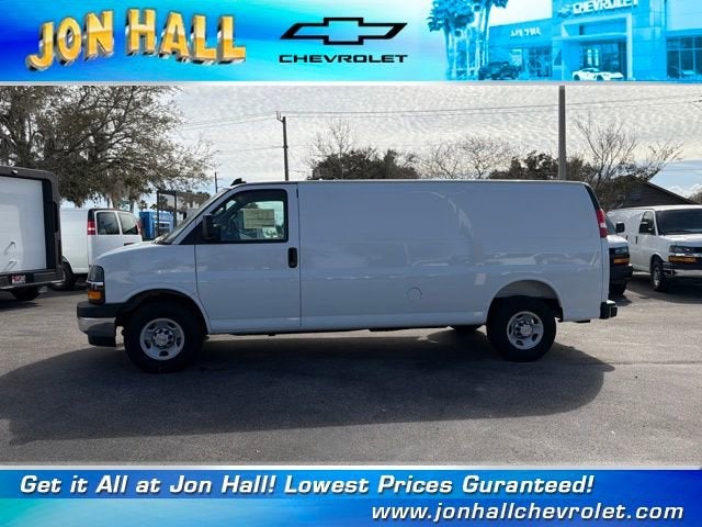 2025 Chevrolet Express Cargo 2500 WT