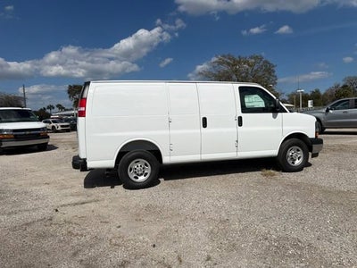 2026 Chevrolet Express Cargo 3500 WT