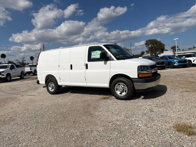 2026 Chevrolet Express Cargo 3500 WT