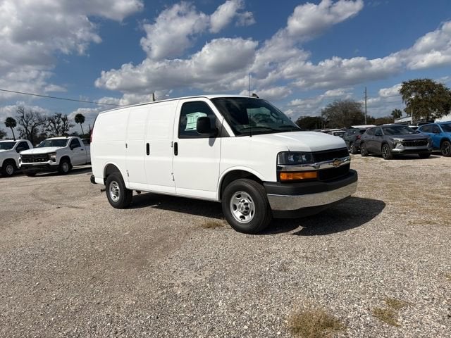 2026 Chevrolet Express Cargo 3500 WT