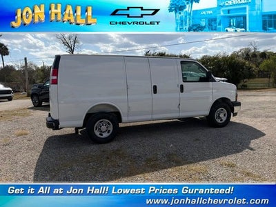 2026 Chevrolet Express Cargo 3500 WT