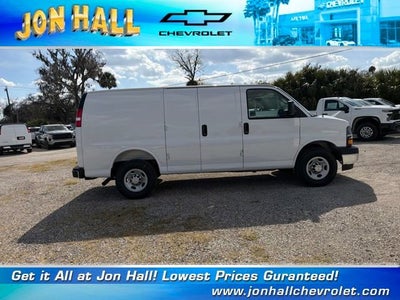 2026 Chevrolet Express Cargo 3500 WT
