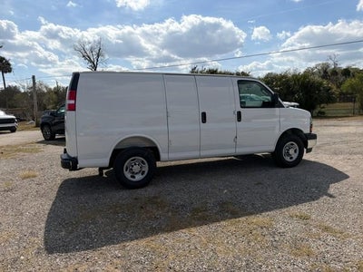 2026 Chevrolet Express Cargo 3500 WT
