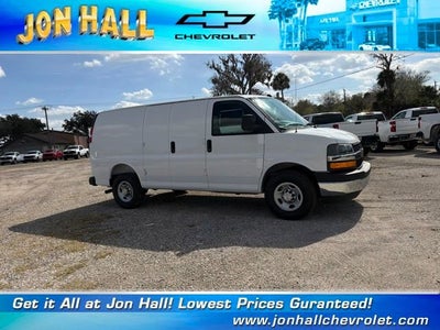 2026 Chevrolet Express Cargo 3500 WT