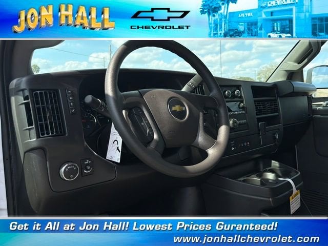 2026 Chevrolet Express Cargo 3500 WT