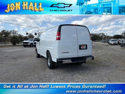 2026 Chevrolet Express Cargo 3500 WT