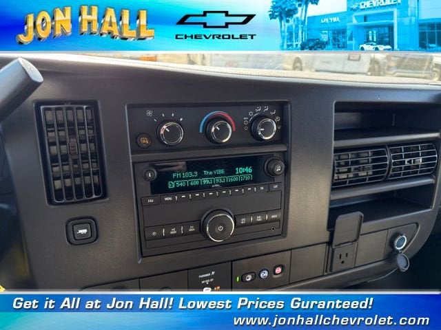 2026 Chevrolet Express Cargo 3500 WT