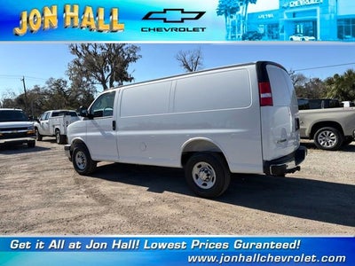 2026 Chevrolet Express Cargo 3500 WT