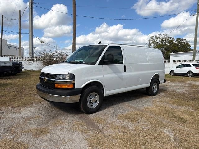 2026 Chevrolet Express Cargo WT