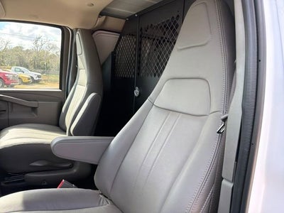 2026 Chevrolet Express Cargo 3500 WT