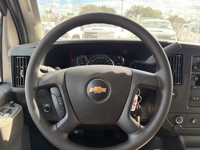 2026 Chevrolet Express Cargo 3500 WT