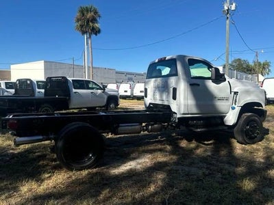 2024 Chevrolet Silverado 5500 HD Work Truck