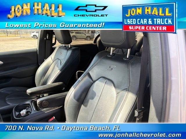 2020 Chrysler Pacifica Hybrid Touring L