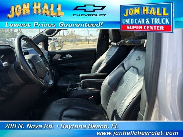 2020 Chrysler Pacifica Hybrid Touring L