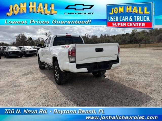 2022 Toyota Tacoma 4WD SR