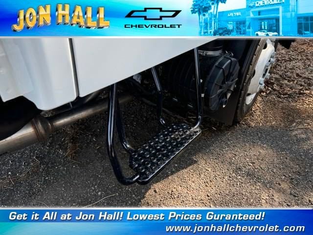2024 Chevrolet Low Cab Forward 4500 NA