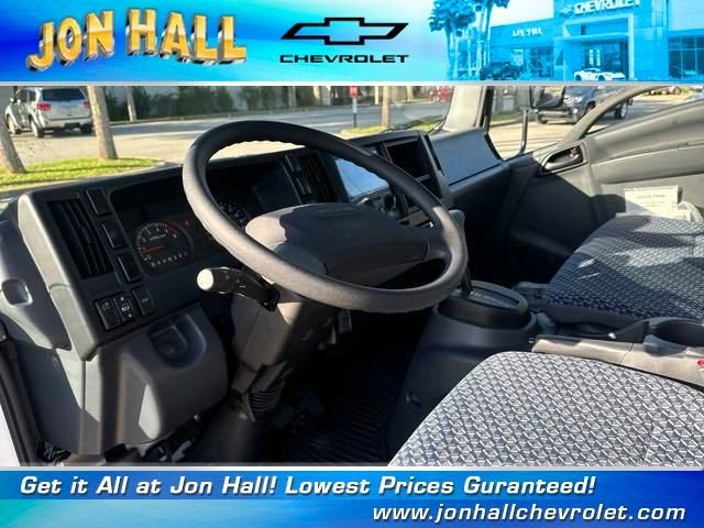 2025 Chevrolet Low Cab Forward 5500 XG NA