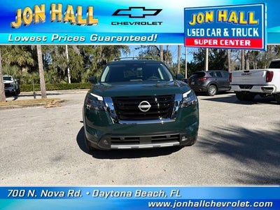 2025 Nissan Pathfinder Platinum