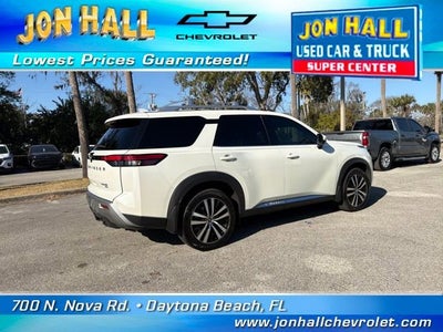 2023 Nissan Pathfinder Platinum