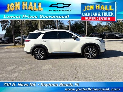 2023 Nissan Pathfinder Platinum