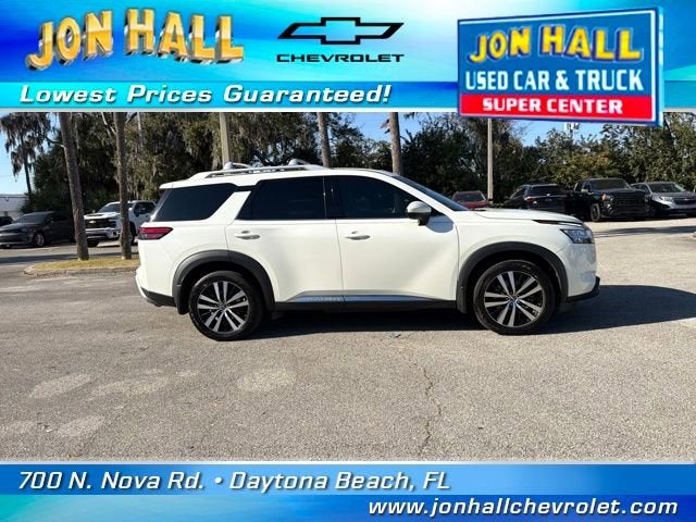 2023 Nissan Pathfinder Platinum