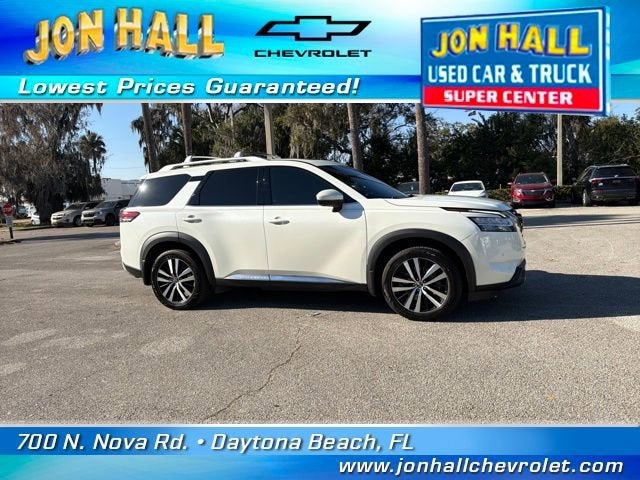 2023 Nissan Pathfinder Platinum