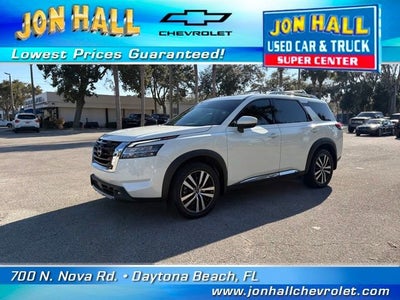 2023 Nissan Pathfinder Platinum