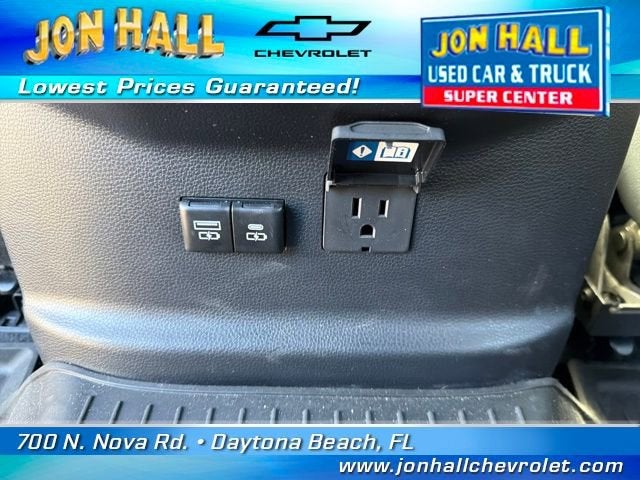 2025 Toyota Tundra 4WD SR