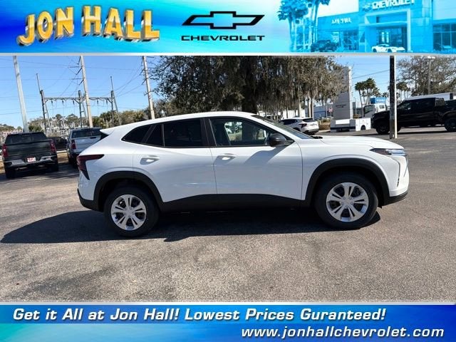 2026 Chevrolet Trax LS